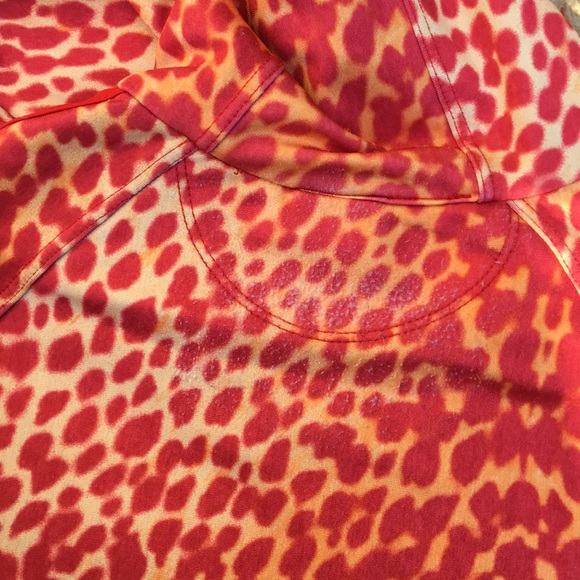 Super fun red-orange cheetah track jacket - Picture 4 of 6